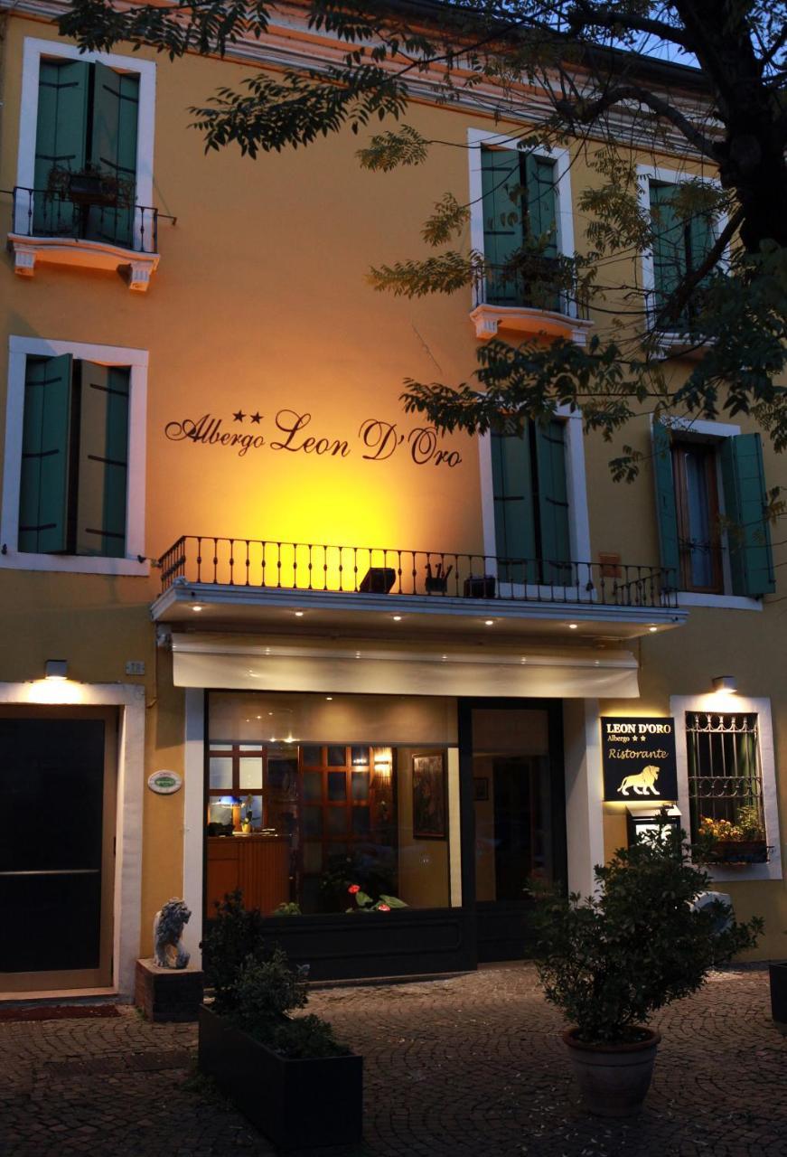 Albergo Ristorante Leon d'Oro Este Exterior foto